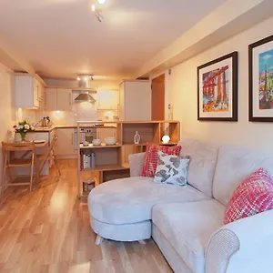 https://the-drummond-street-residence.edinburghhotelsuk.org